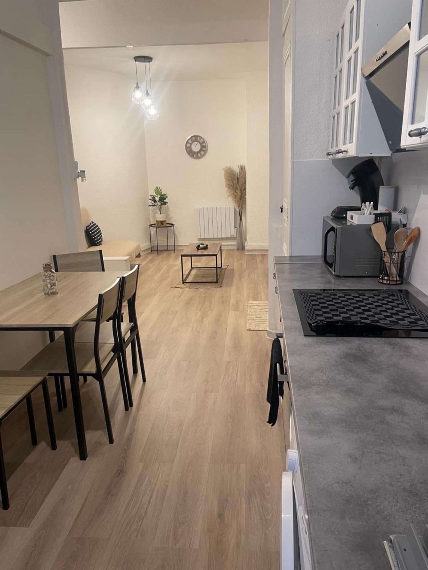 Appartement Authentique Coeur De Ville Sete Sète Exterior foto